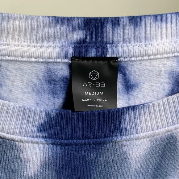 AR33 Blue Tie Dye Crewneck Sweater M - Picture 2 of 4
